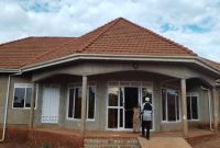 5 Bedrooms House For Sale In Garuga Entebbe Road 50 Decimals At 650m Shillings