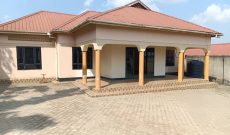 3 Bedrooms House For Sale In Seeta Namilyango Rd 13 Decimals At 160m