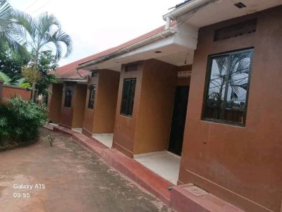 5 Rental Houses For Sale In Ntinda - Kisaasi Rd Making 2.3m Monthly At 220m Shillings