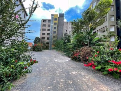 3 Bedrooms Condominium Apartment For Sale In Mbuya At 250,000 USD