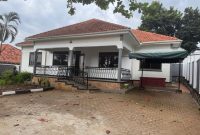 4 Bedrooms House For Sale In Muyenga On 17 Decimals At 870m Shillings