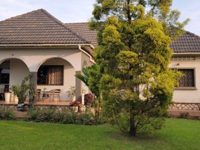 5 Bedrooms House For Sale In Ntinda Kyambogo On 100x100ft At 780m Shillings