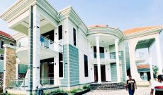 6 Bedrooms Mansion For Sale In Kira On 25 Decimals At 1.3 Billion Shillings