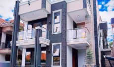 5 Bedrooms House For Sale In Kira With Tarmac Access At 700m Ugx