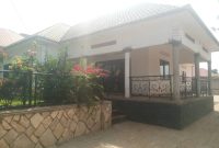 4 bedroom house for sale in Kisaasi at 400m