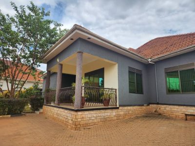 5 Bedrooms House For Sale In Najjera Bulabira Zone 18 Decimals At 750m