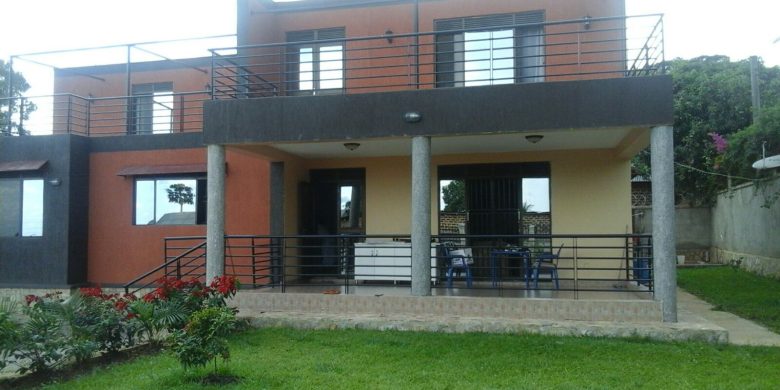 House for sale in Entebbe