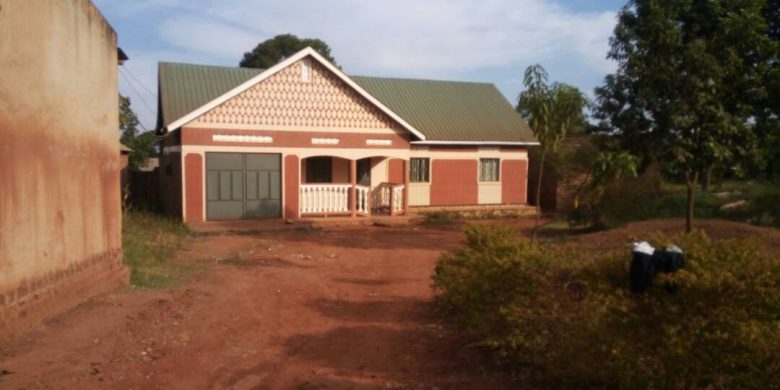 House for sale in Kiteezi