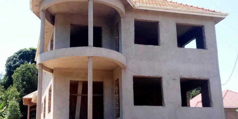 4 Bedroom house for sale in Kajjansi