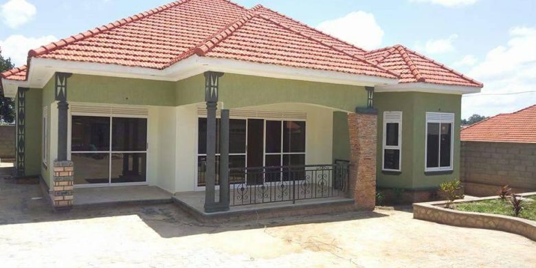 House for sale in Kira with 4 bedrooms 350m