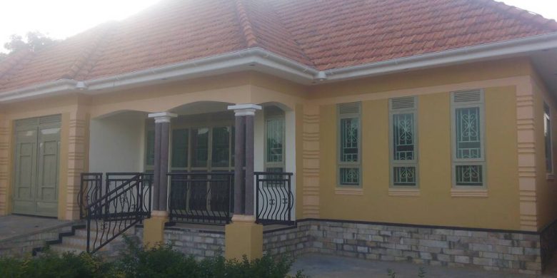 3 Bedroom house for sale in Bwebajja