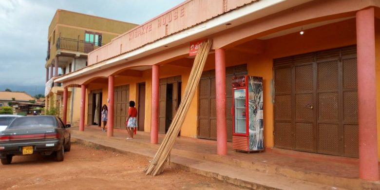 Shops for sale in Kitende Entebbe road