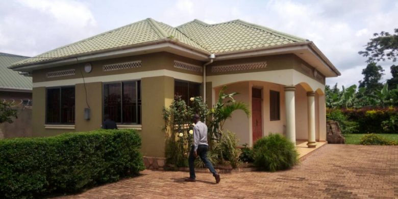 3 bedroom house for sale in Gayaza 140m