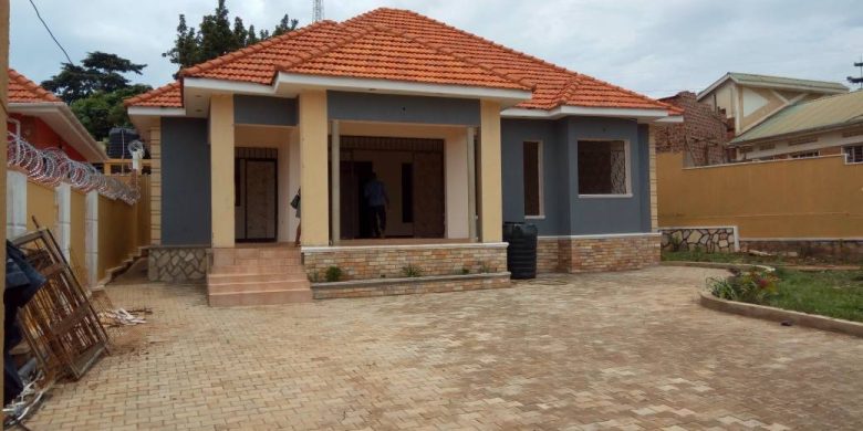 House for sale in Kireka Kamuli 350m