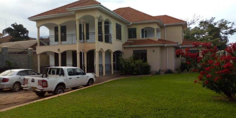 5 bedroom house for sale in Munyonyo 1.6 bn