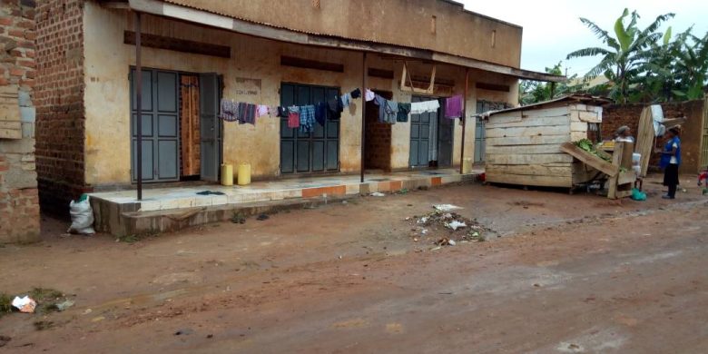 Shops for sale in Mbalwa trading center Namugongo