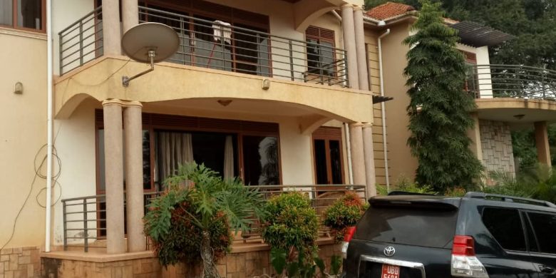 5 bedroom posh house for sale in Makindye Kizungu 270,000 USD