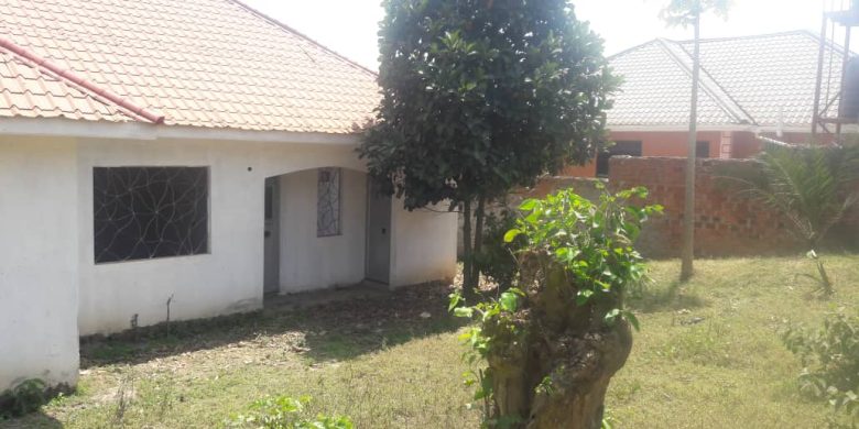 Boys quarters
