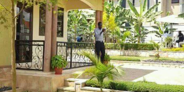 WhatsApp Image 2018-08-06 at 11.31.38 PM