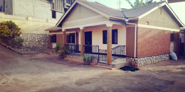 3 bedroom house for sale in Ntinda 400m