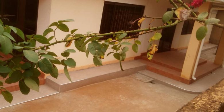 3 bedroom house for sale in Naalya 450m