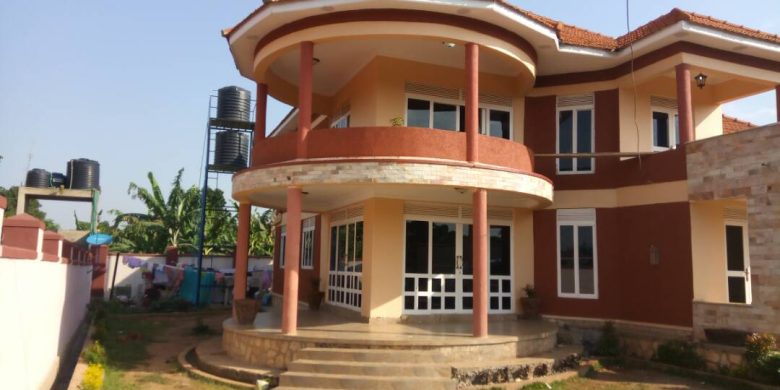 5 bedroom house for sale in namugongo 1.3 billion