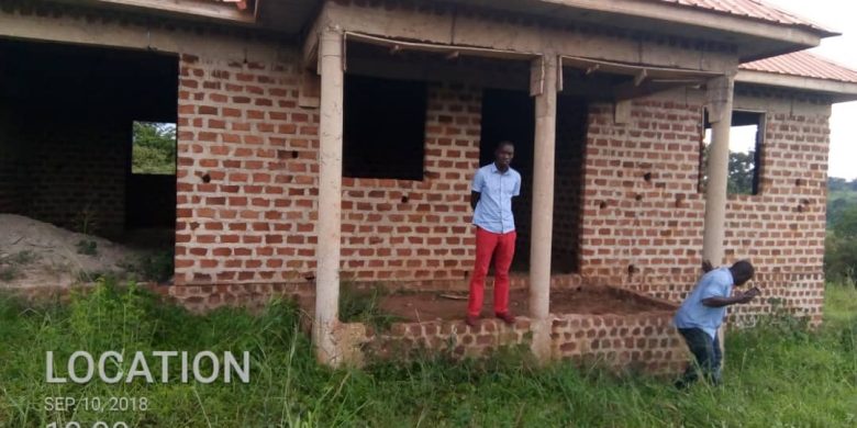 3 bedroom house for sale in Gayaza Busukuma 35m