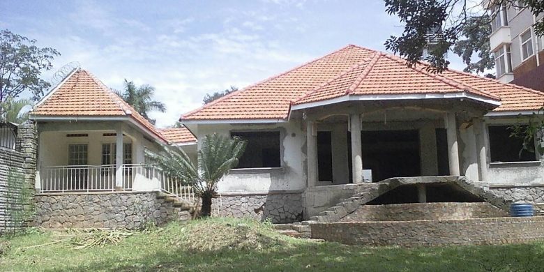 View of Main house and Guest wing