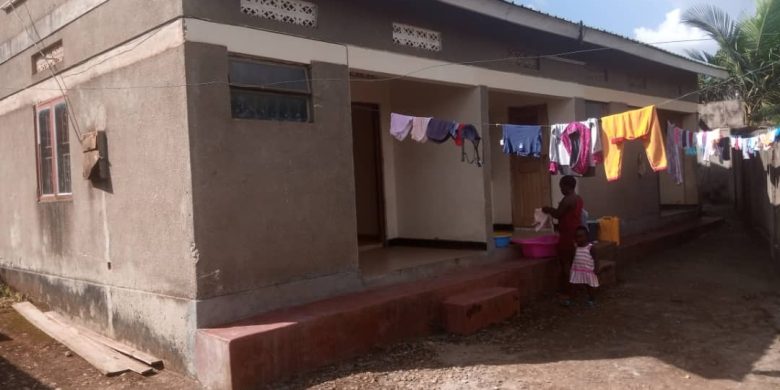 3 rental units for sale in Mbalwa Namugongo 70m