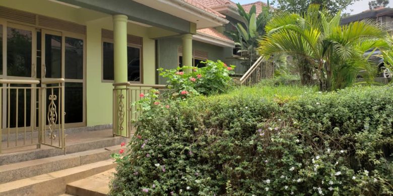 5 Rental Units For Sale In Mbalwa Namugongo 4m monthly at 700m