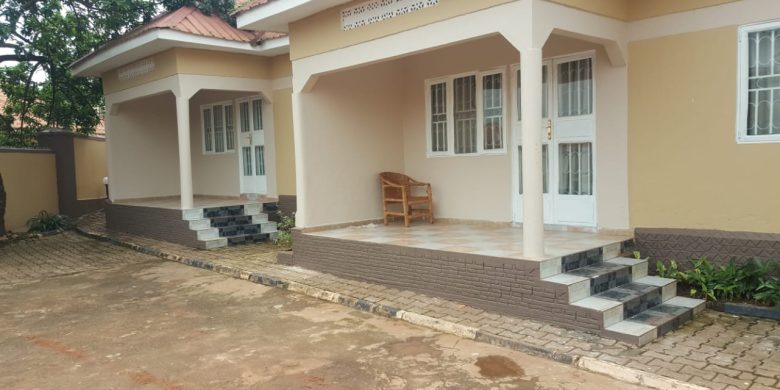 4 rental units for sale in Kulambiro 2.9m monthly at 350m