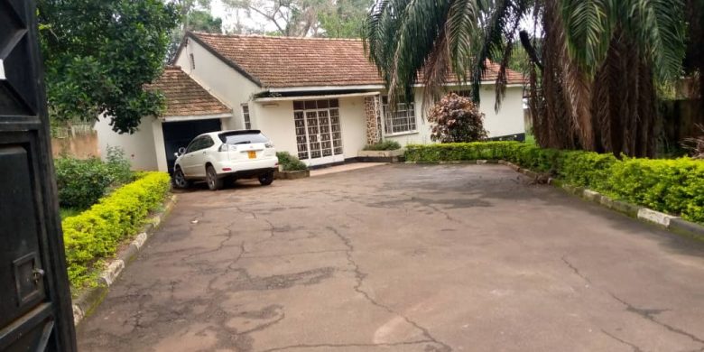 4 bedroom house for sale in Kololo 34 decimals at 700,000 USD