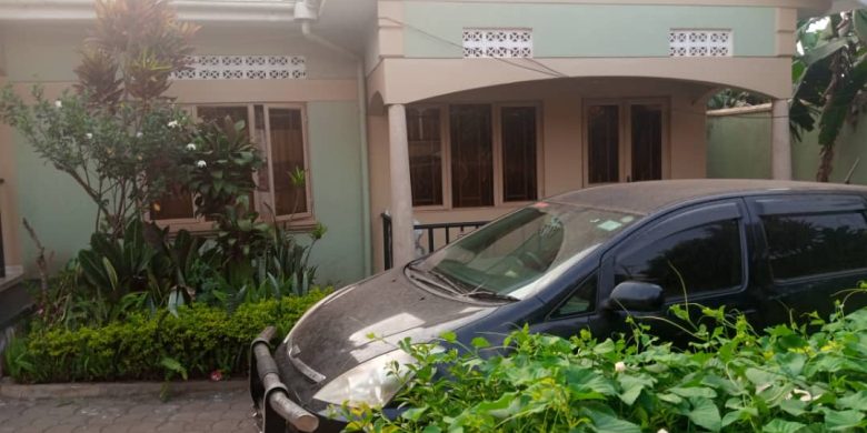 3 rental units making 2.4m monthly going for 300m