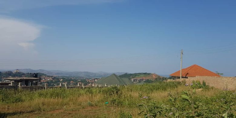 1.3 acres of land for sale in Akright Bwebajja at 1.5 billion shillings