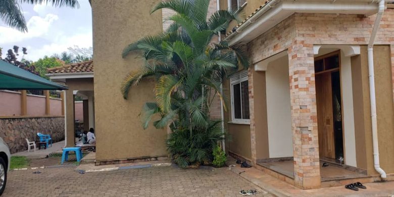 5 bedroom house for rent in Muyenga at 2,000 USD
