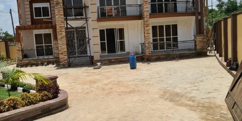 7 bedroom mansion on 30 decimals for sale in Kiwatule at 1.1 billion shillings