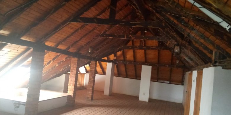 kololo rent3