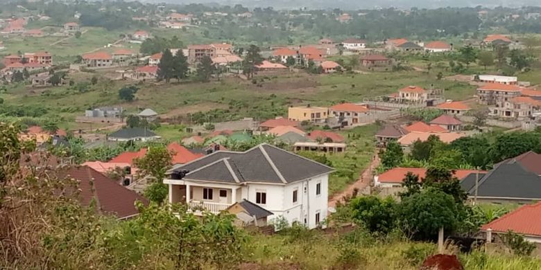 2 acres of land for sale in Namugongo Nabusugwe at 650m