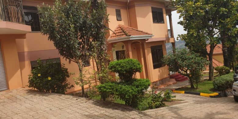 6 bedroom house for sale in Kulambiro on 25 decimals