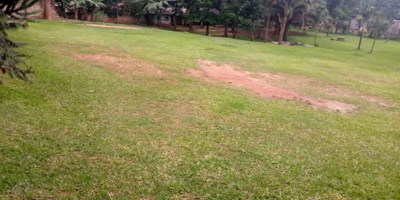 1 acre of land for sale in Kabalagala at 600,000 USD