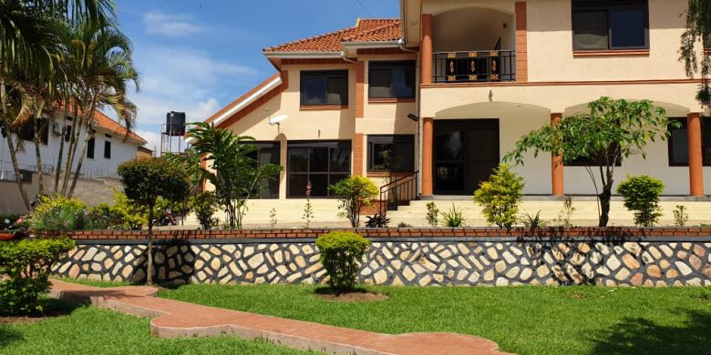 6 bedroom house for rent in Bugolobi with pool at $4,500