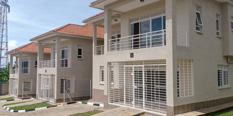 5 bedroom townhouses for sale in Muyenga Kisugu at $250,000 each