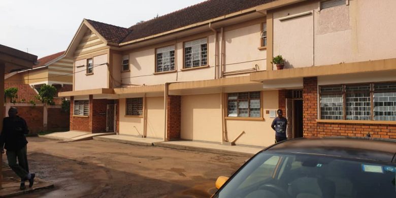 15 rooms house for rent in Bugolobi at $4000