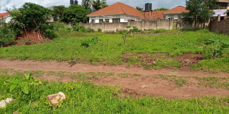 100x100ft plot of land for sale in Namugongo at 180m