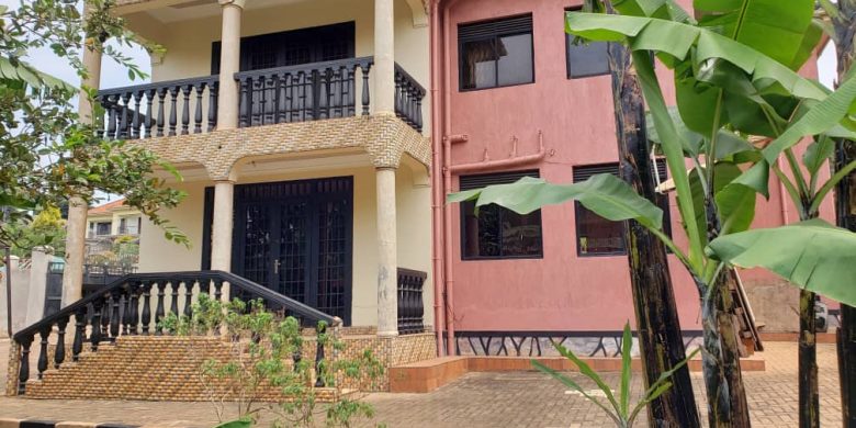 4 bedroom house for sale in Ntinda at 690m