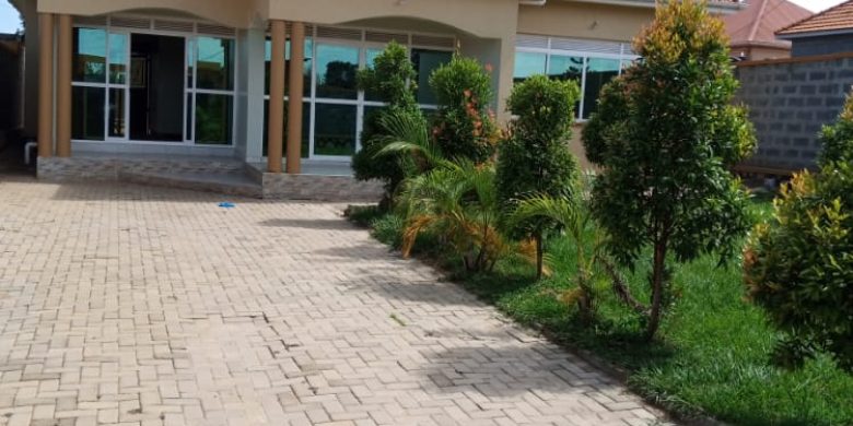 3 bedroom house for sale in Garuga Entebbe at 300m