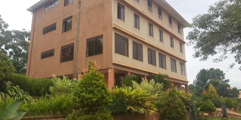 commercial building for rent in Kampala at 5m shillings monthly