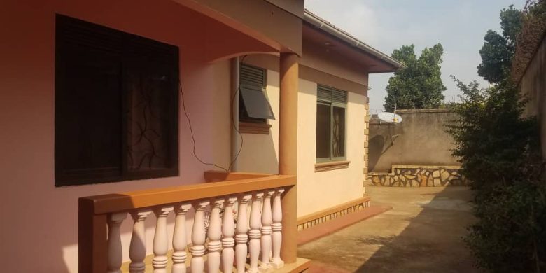 2 rentals houses for sale in Bweyogerere Kirinya 1.3m monthly at 190m shillings