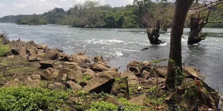 5 acres of land for sale on River Nile at 1.5 billion shillings