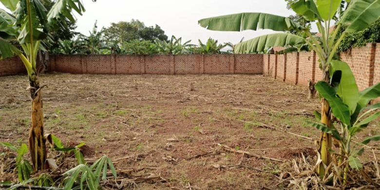 2.5 acres of commercial land for sale in Kira Bulindo at 1.6billion shillings